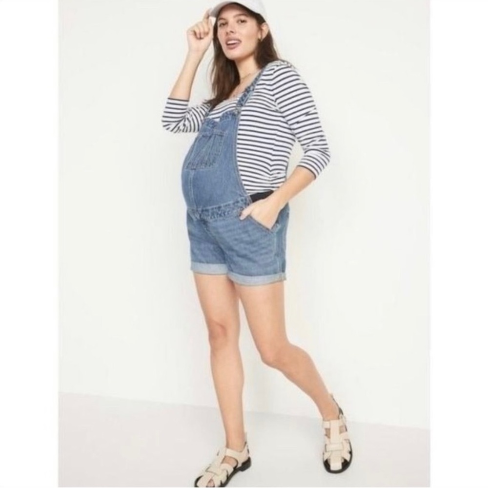 Old navy Maternity Overalls - M